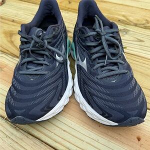 Mizuno Wave Sky 8 Indian Ink Silver Women's Sneakers 9.5